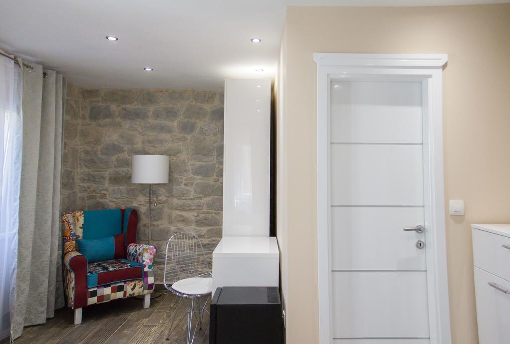 Elegant Residence Rooms & Apartments Split Exterior foto